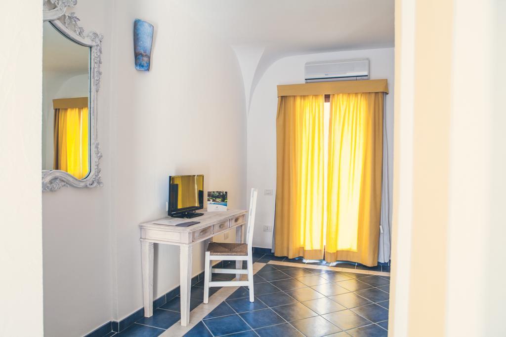 Papillo Resort Borgo Antico San Pantaleo Esterno foto