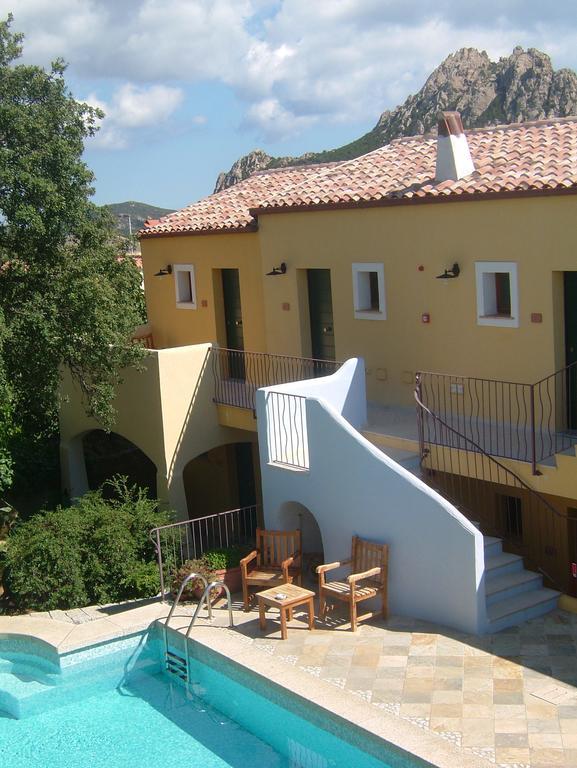 Papillo Resort Borgo Antico San Pantaleo Esterno foto