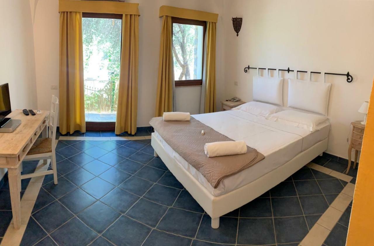 Papillo Resort Borgo Antico San Pantaleo Esterno foto